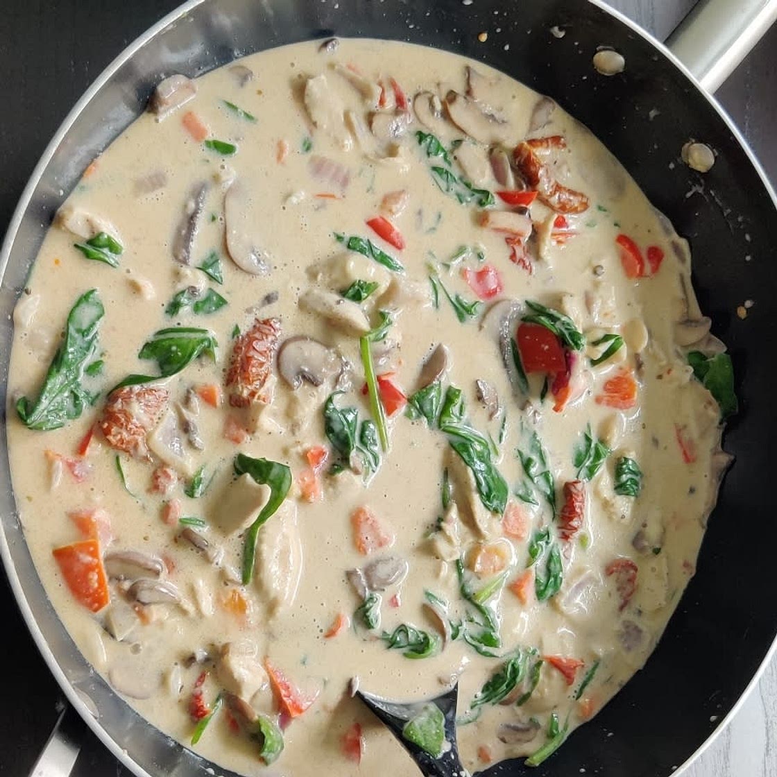 Creamy Spicy Chicken Pasta