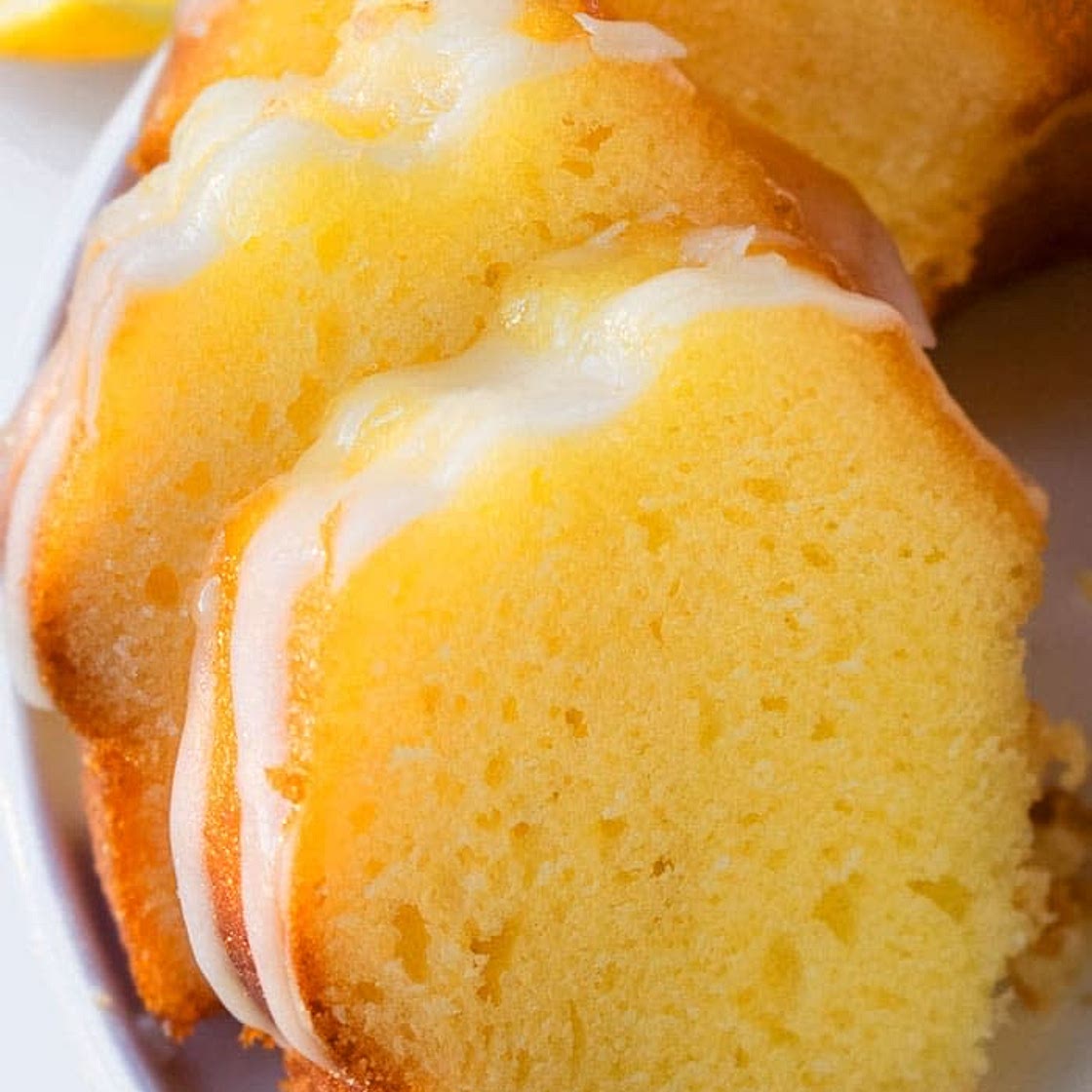 lemon bundt cake