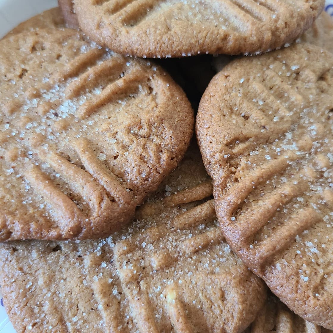Easy Peanut Butter Cookies