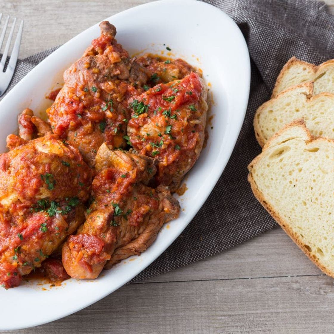Chicken Cacciatore (Chicken stew with peppers)
