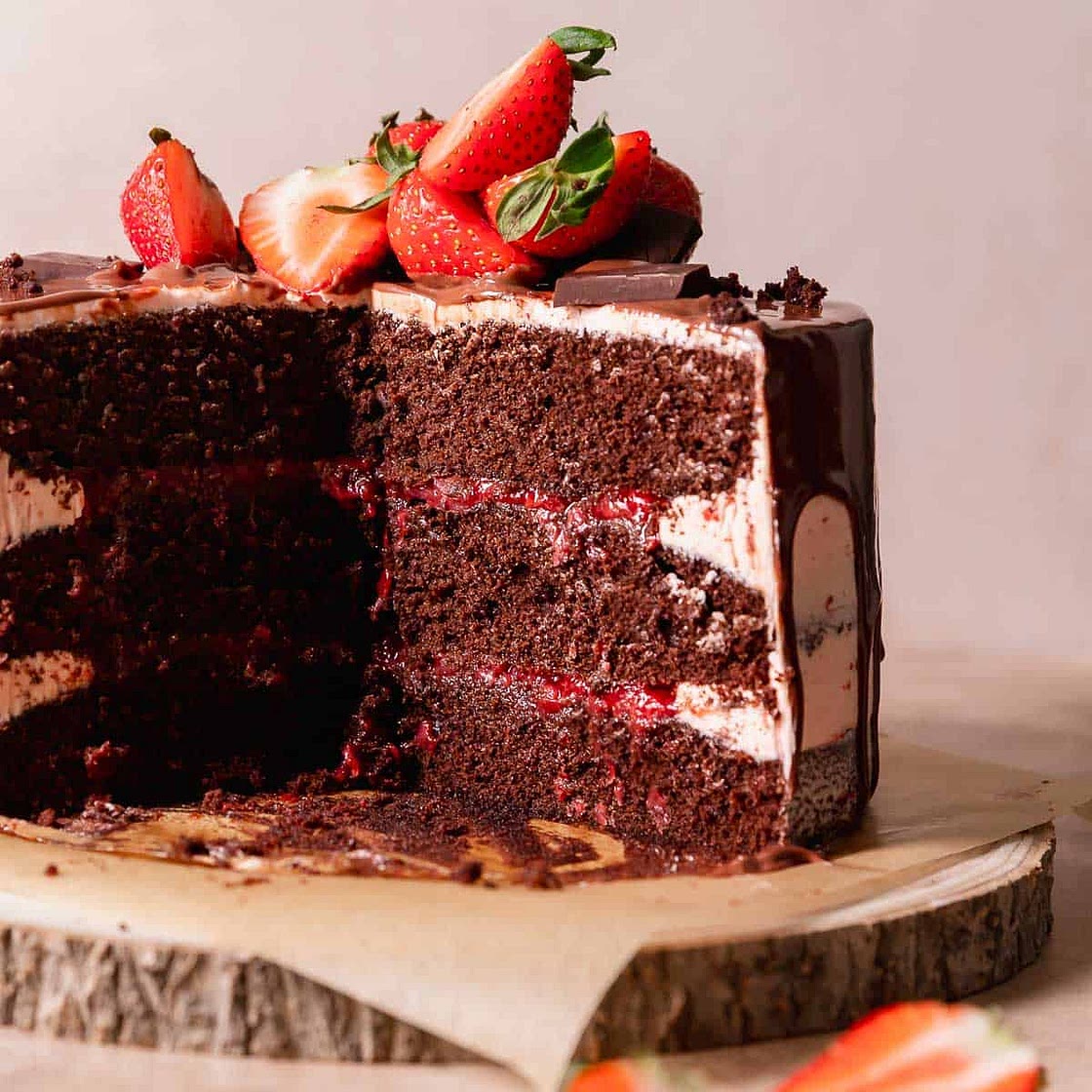 Chocolate Strawberry Cake