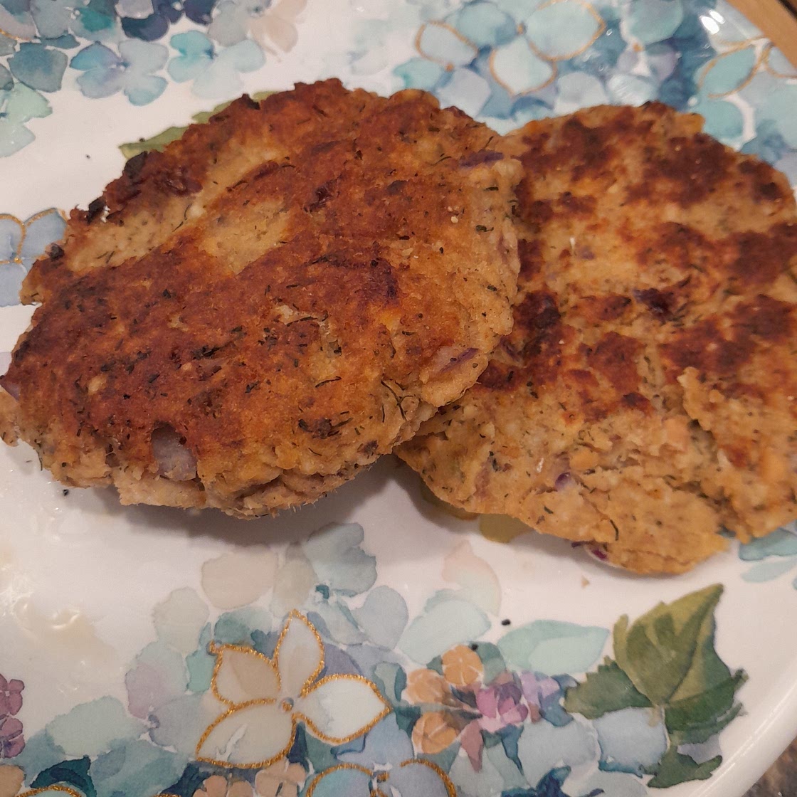 Dilly Salmon Patties