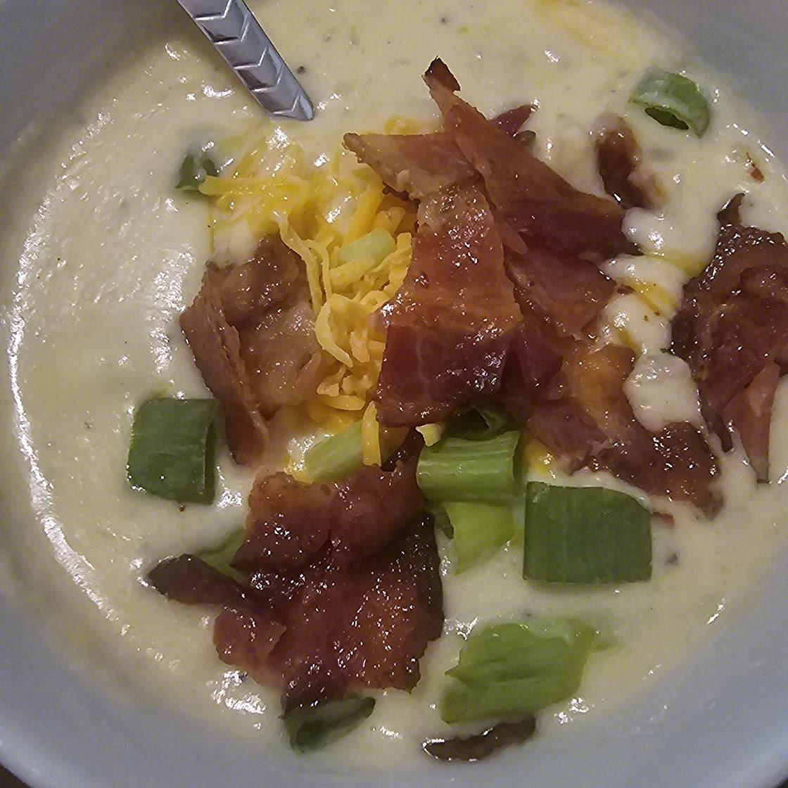 Crockpot Loaded Baked Potato Soup