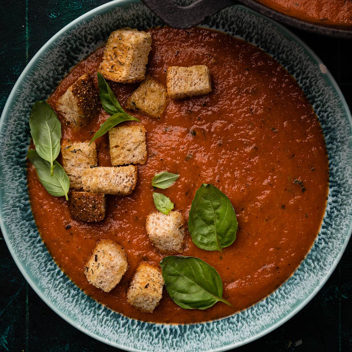 Roasted Red Pepper and Tomato Soup