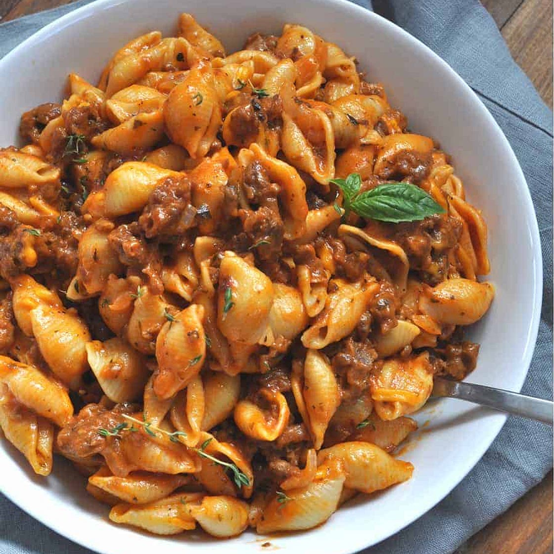 Creamy Beef and Shells (Pasta)