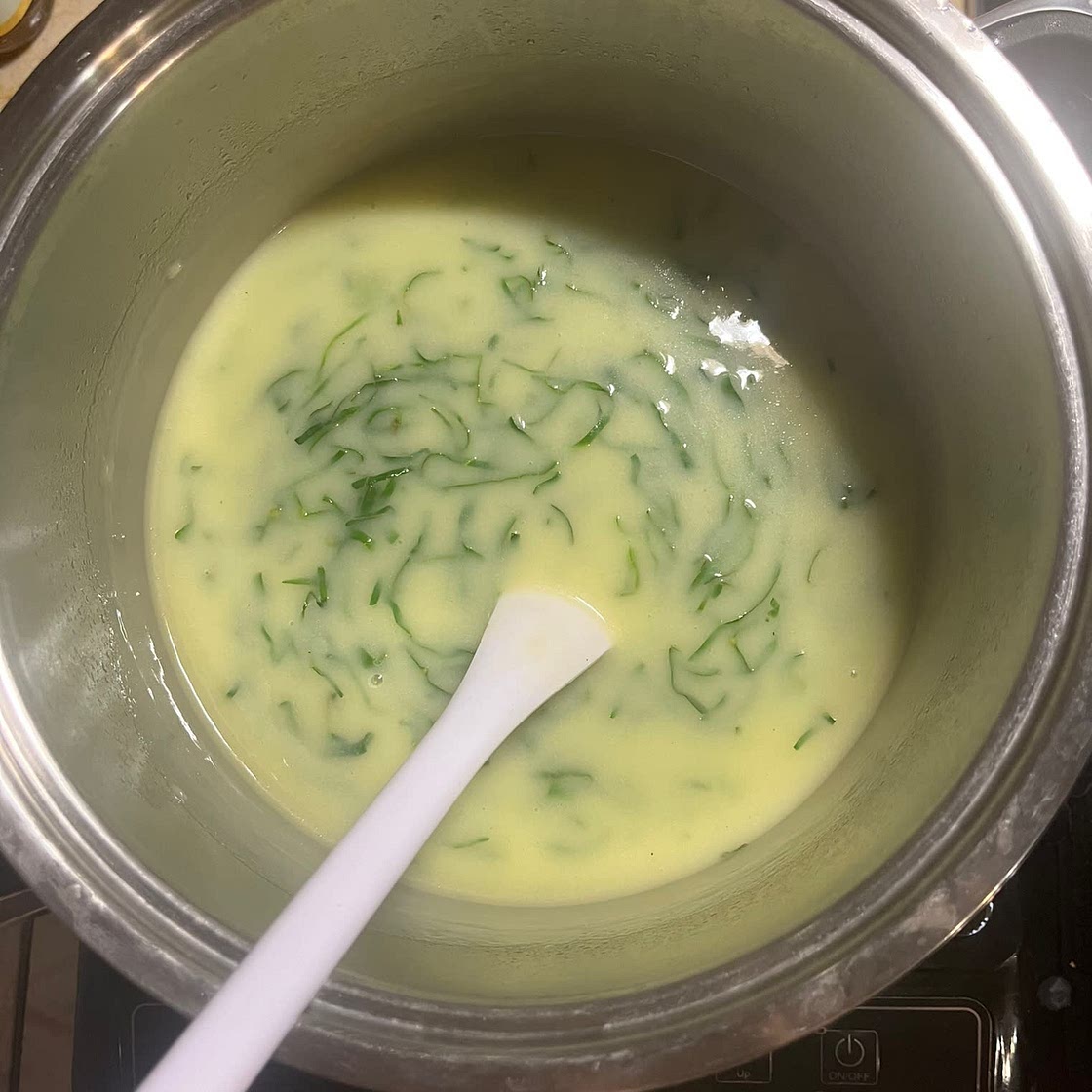 Caldo verde (versão vegetariana)