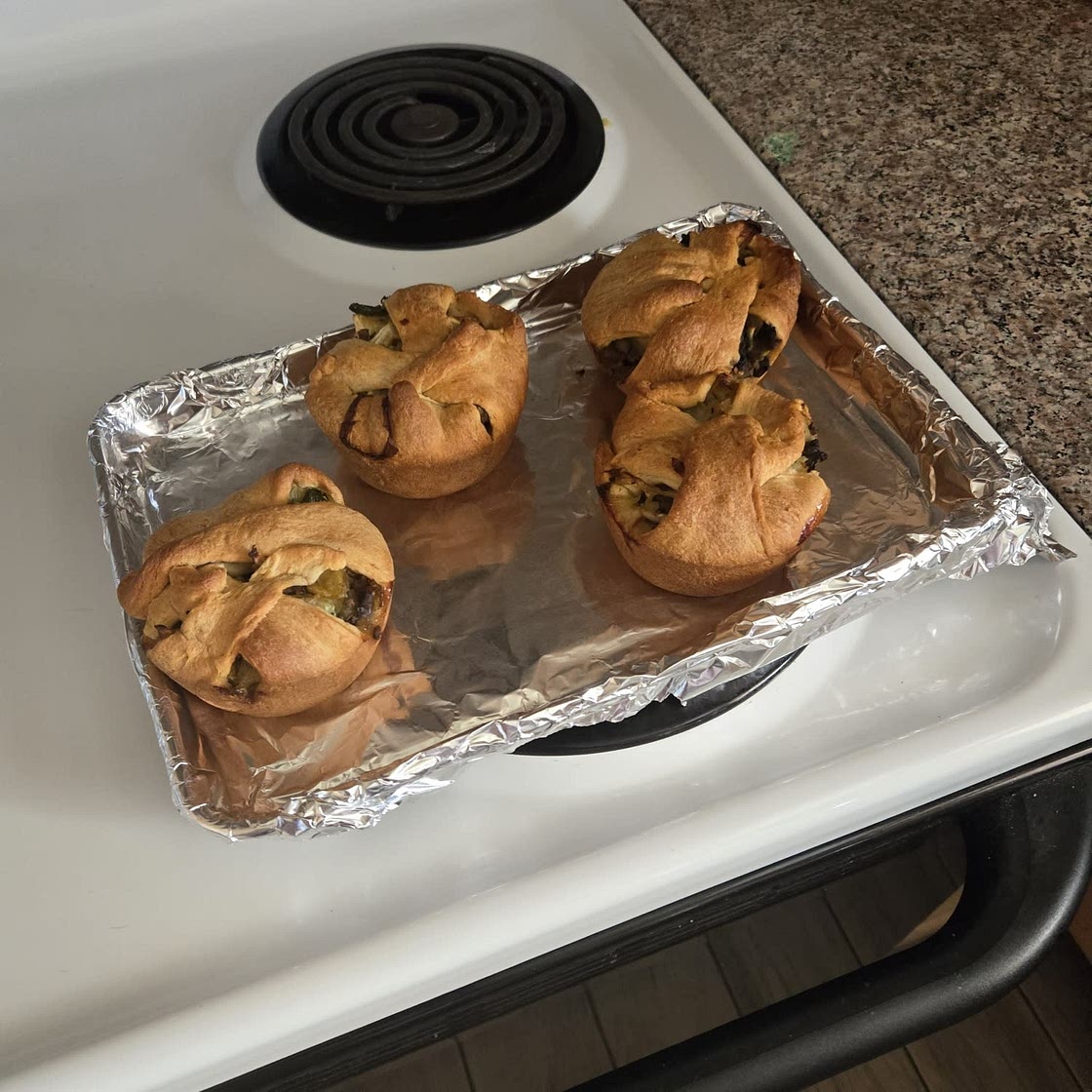 Kraut Bierocks (German Cabbage Burgers!)
