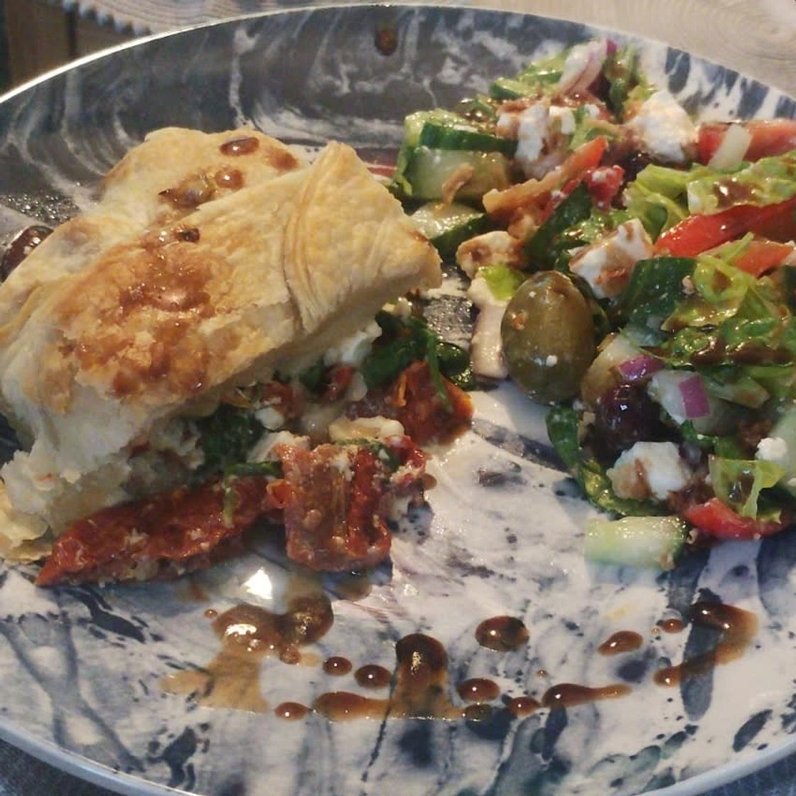 Spanakopita Recipe (Greek Spinach Pie)