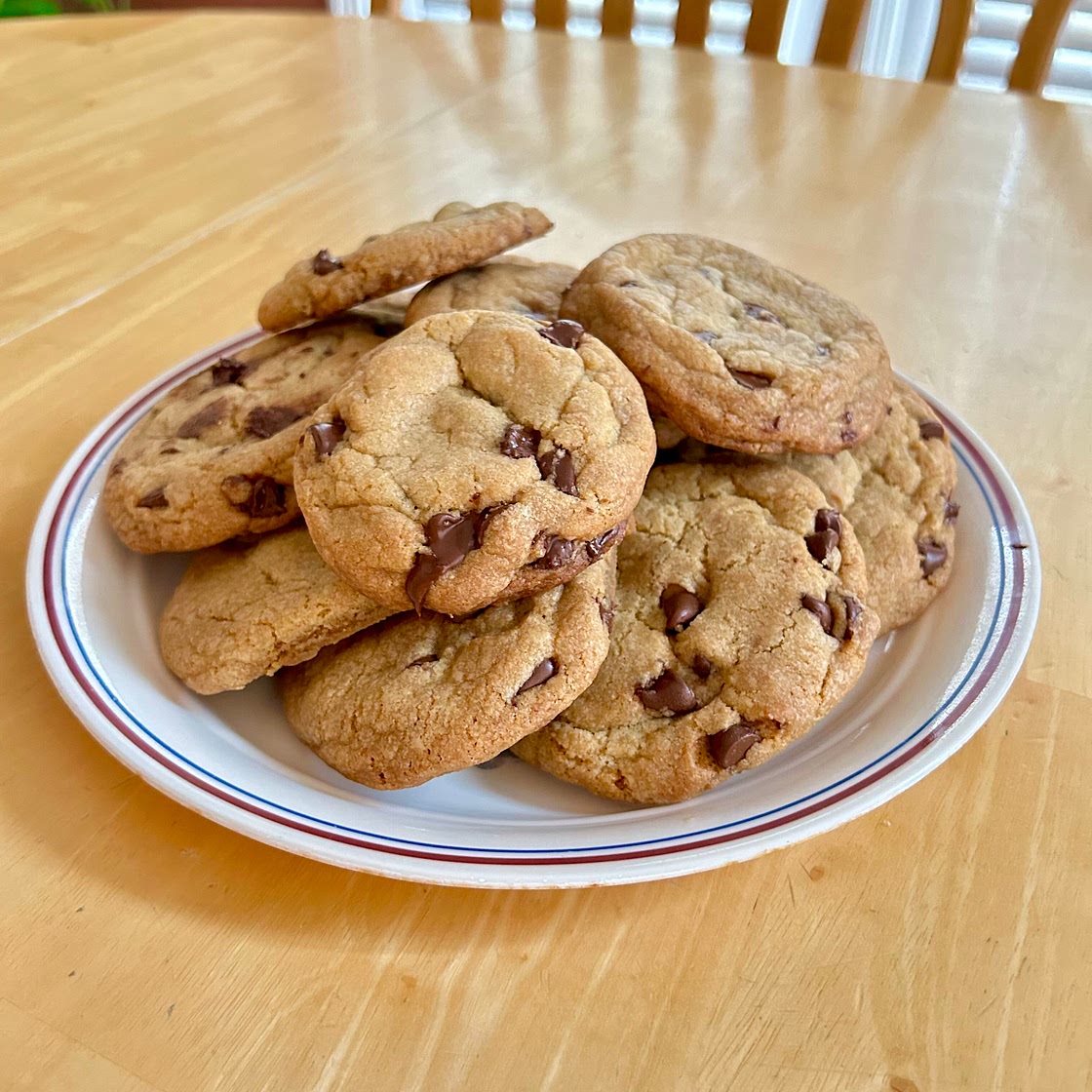 BEST Chocolate Chip Cookies