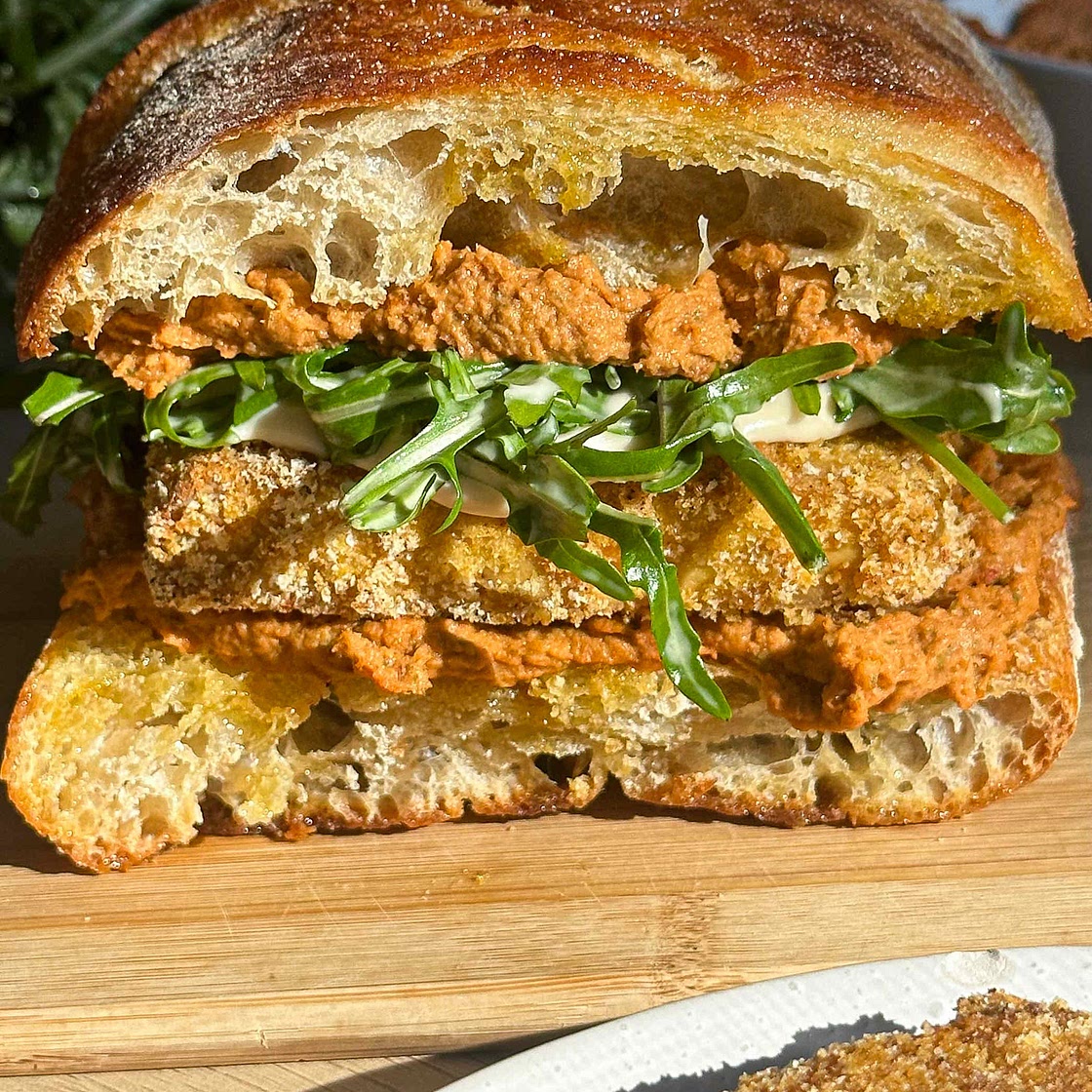Crunchy chkn schnitty &sun-dried tomato sandwich 