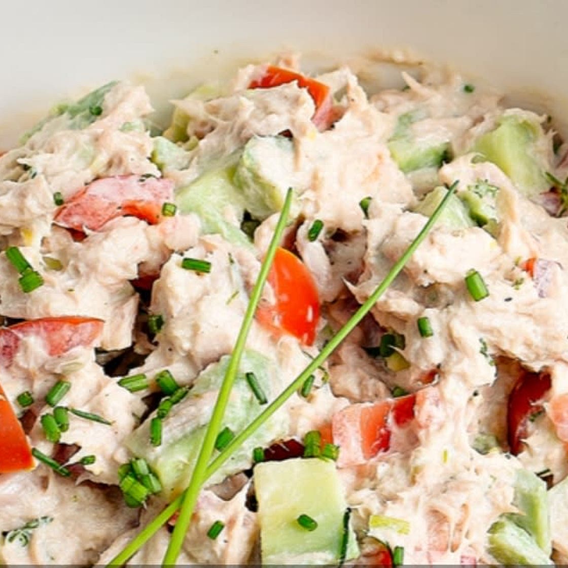 Tuna Avocado and Tomato Salad