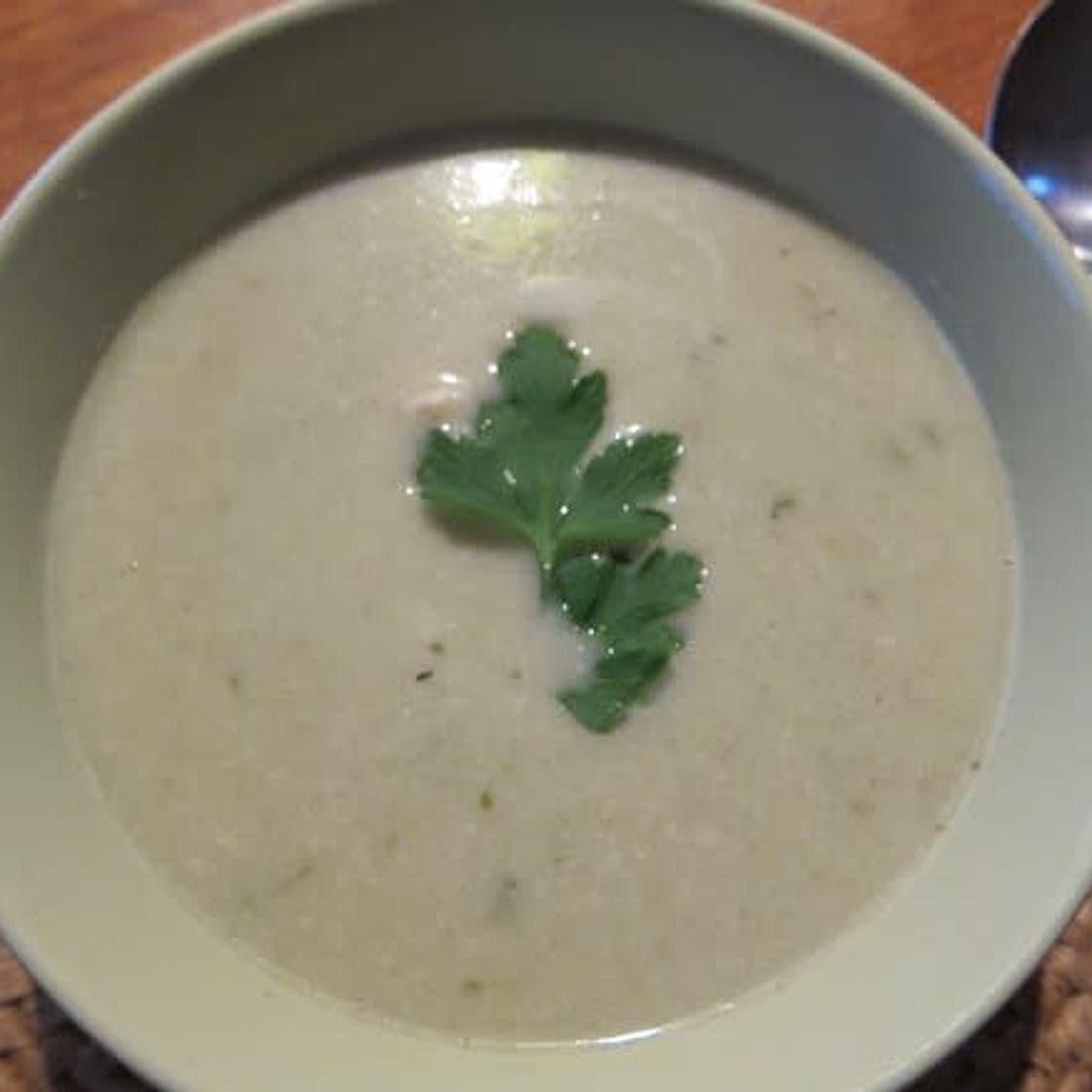 CELERY & CASHEW SOUP