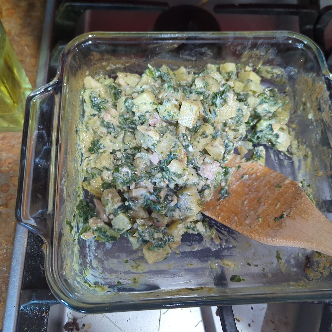 Spinach, kale, and chicken dip casserole