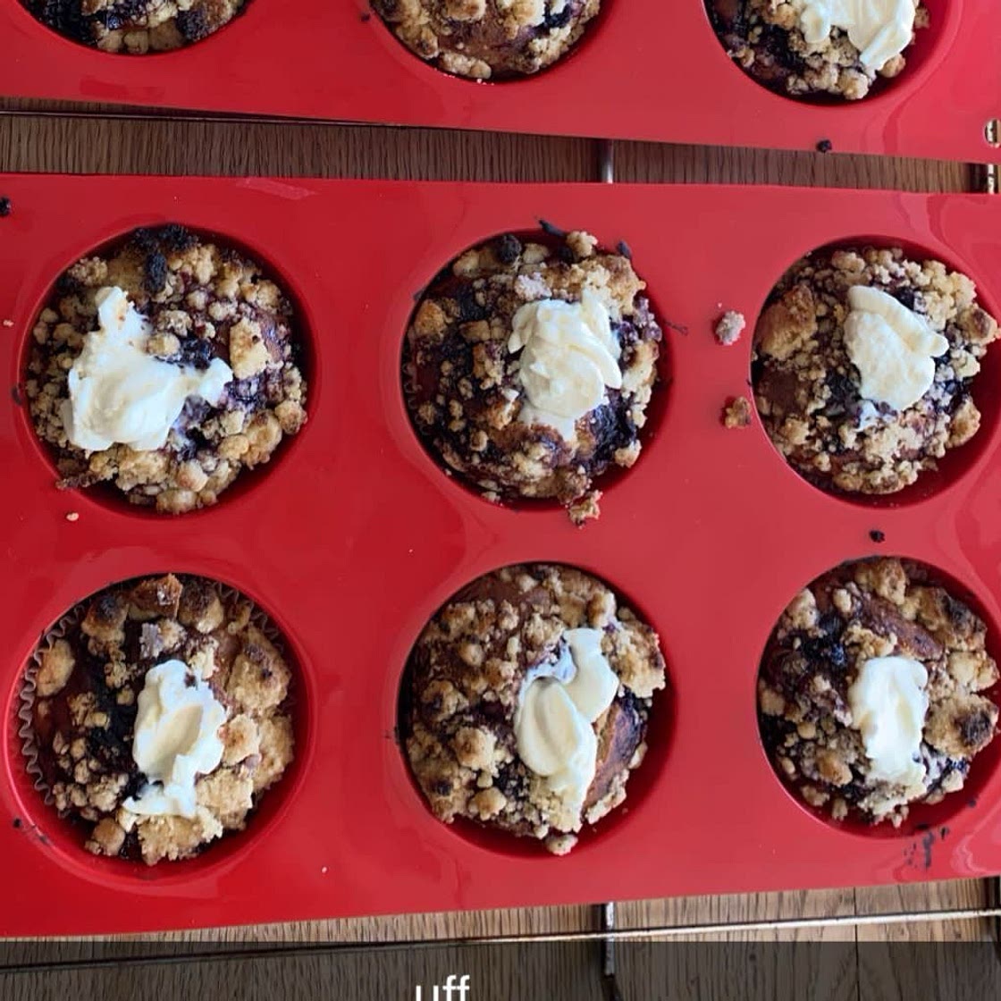 Blueberry Crumble Muffins