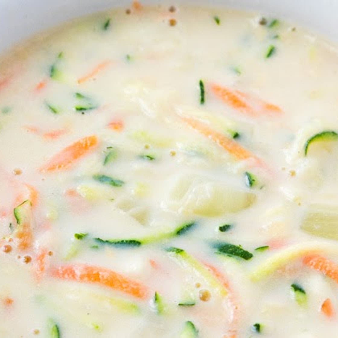 Creamy Zucchini Carrot Soup