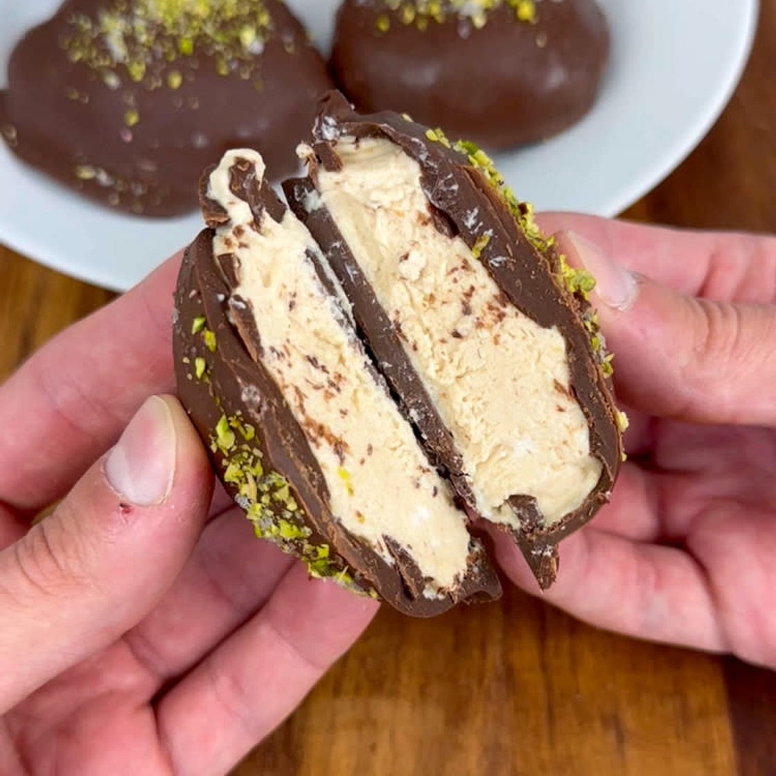 CHOCOLATE PEANUT BUTTER DESSERTS