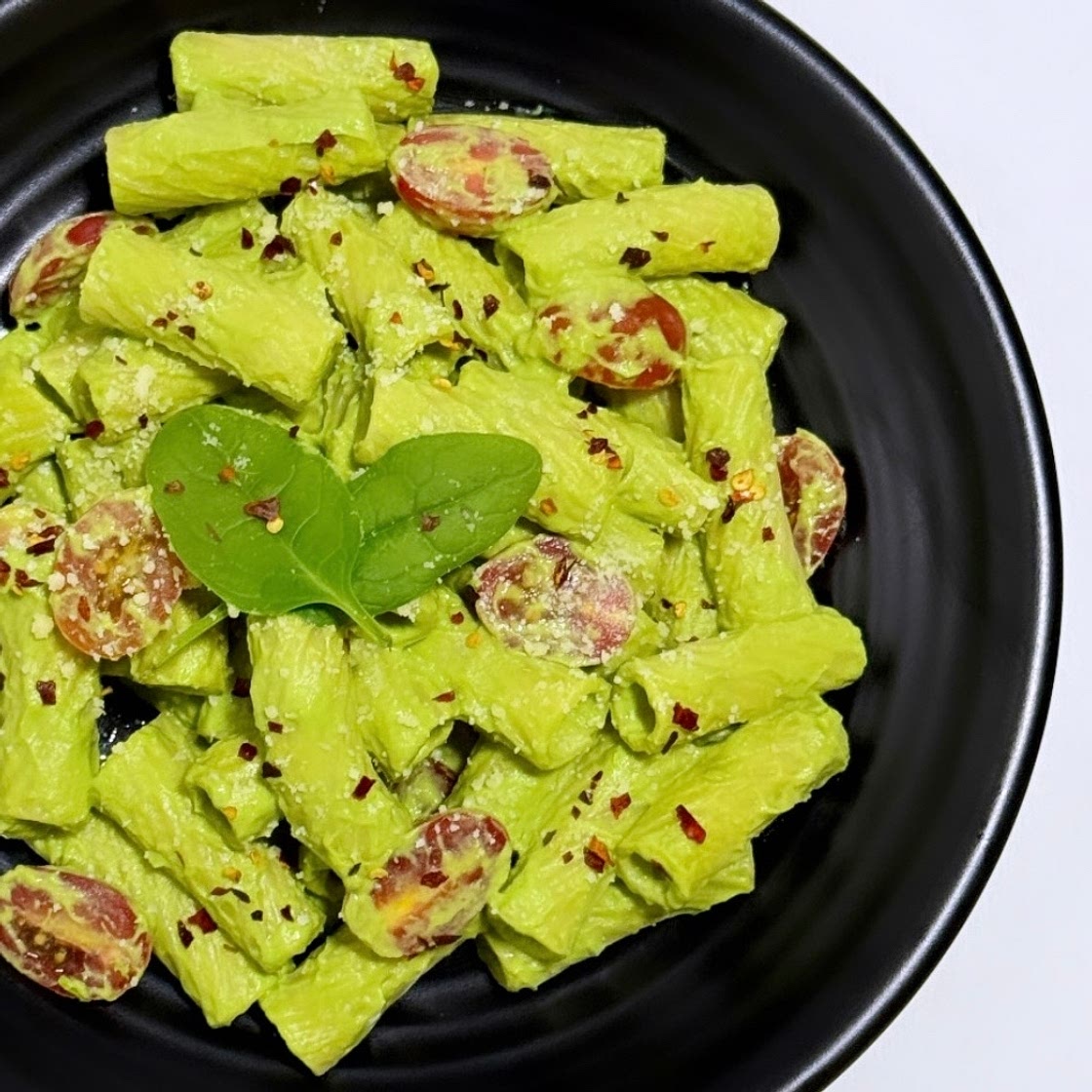 Tortiglioni in Avocado, Spinach and Tofu Sauce