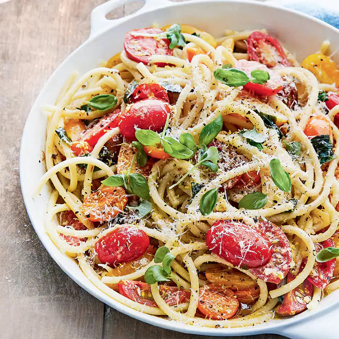 Recette de pâtes au citron, aux tomates et au basilic | Coup de Pouce