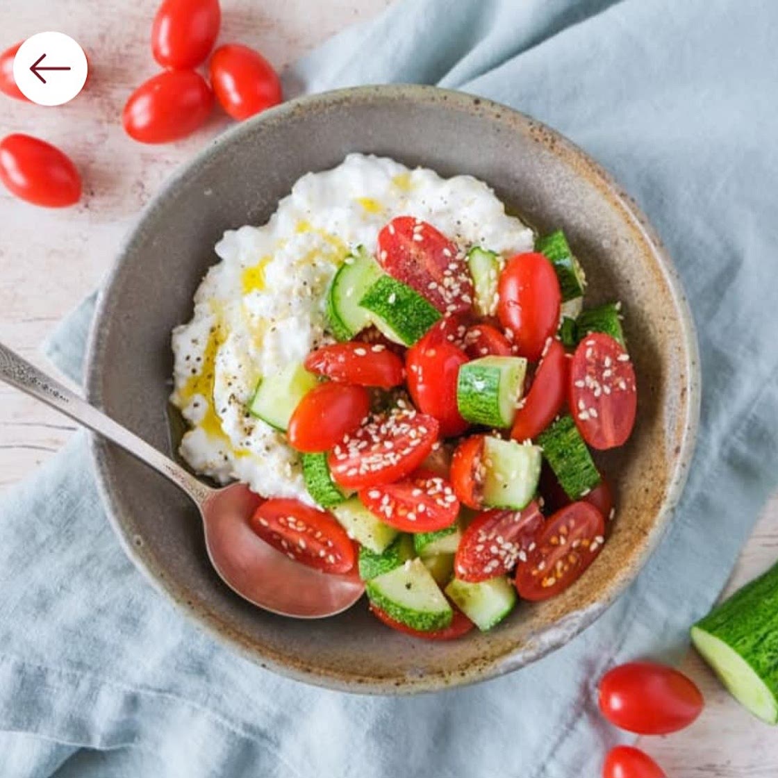 Savory Cottage Cheese with Cucumber, Tomato, and Sesame Seeds