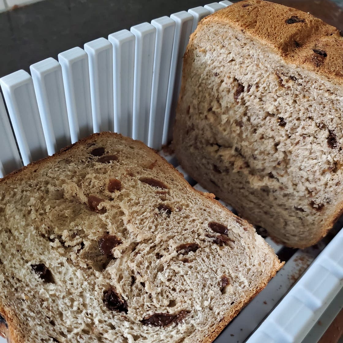 Cinnamon Raisin Bread for the Bread Machine