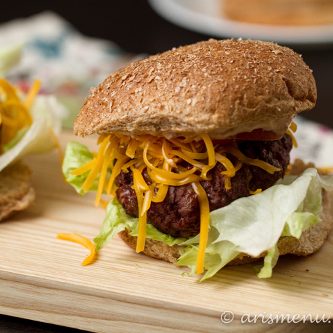 Spicy Chipotle Cheeseburgers