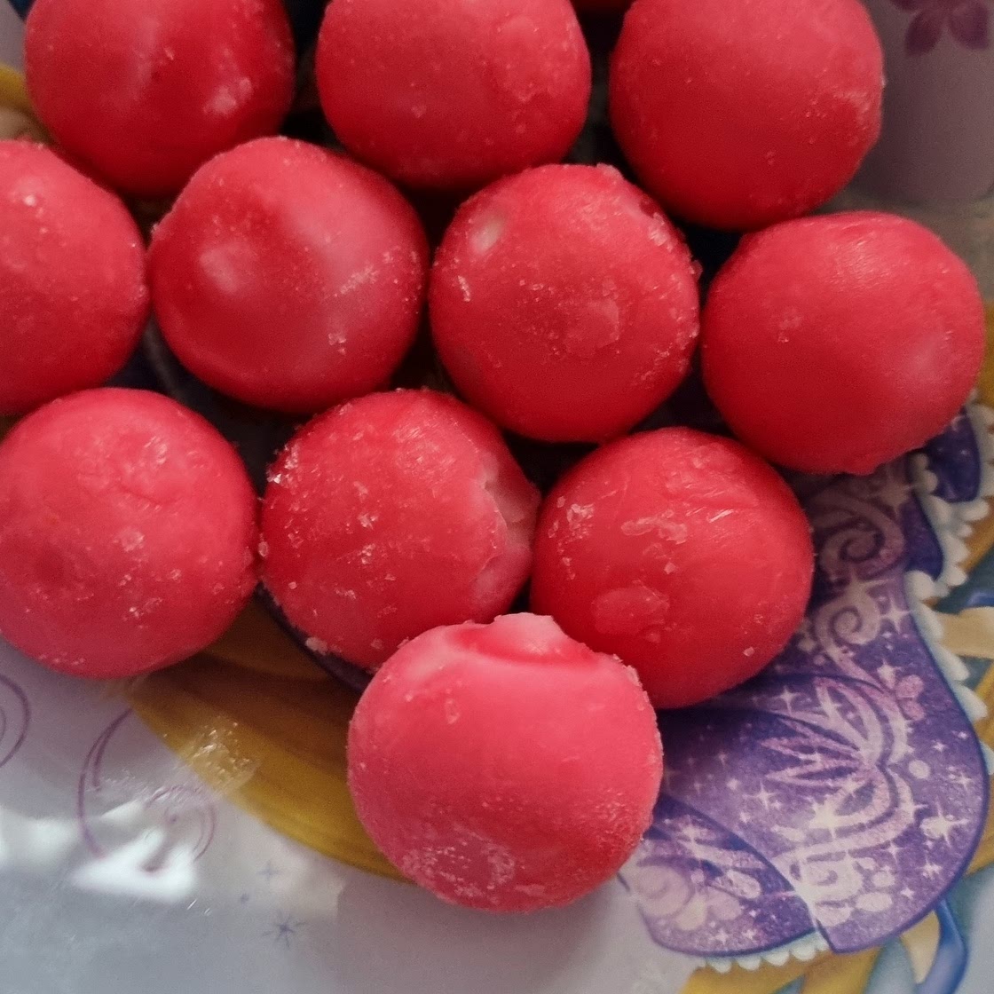 Ice cream balls😋