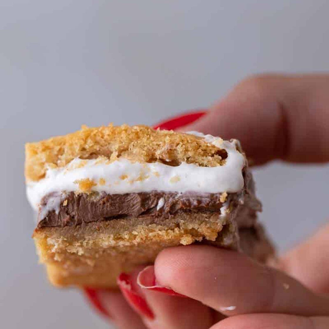 S'mores cookie bars