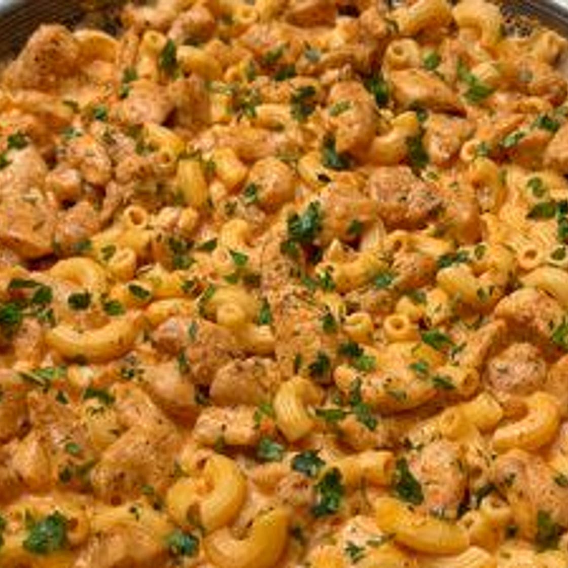 Creamy Chicken Mac and Cheese