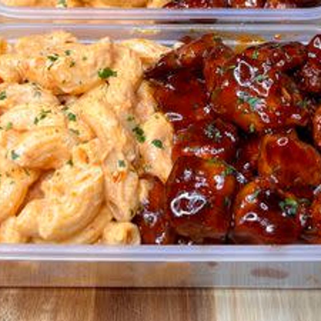 Honey BBQ Chicken Mac & Cheese