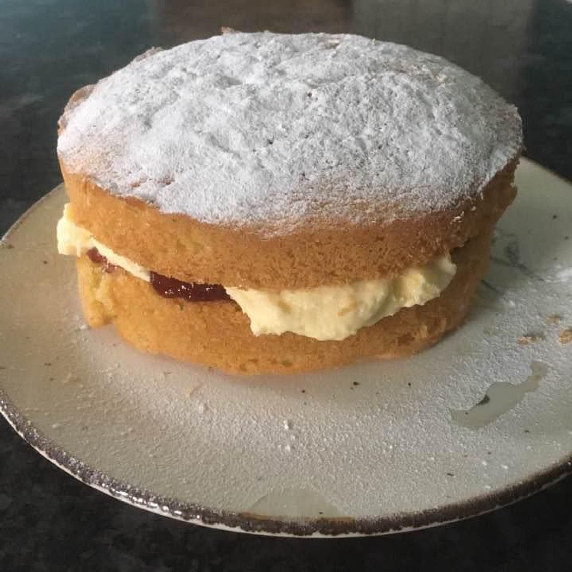 Simple sponge cake