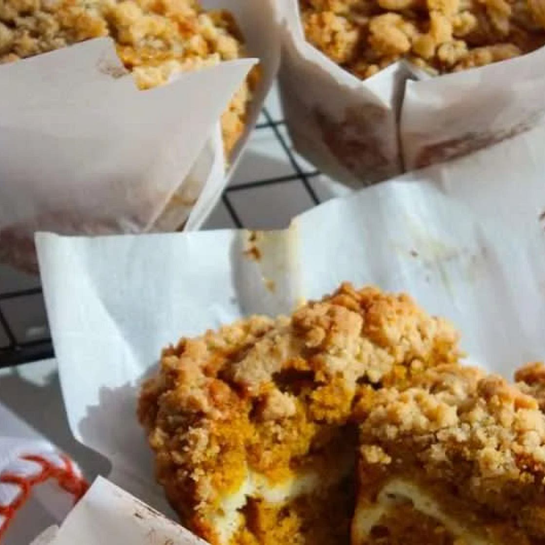 Pumpkin Banana Cream Cheese Muffins