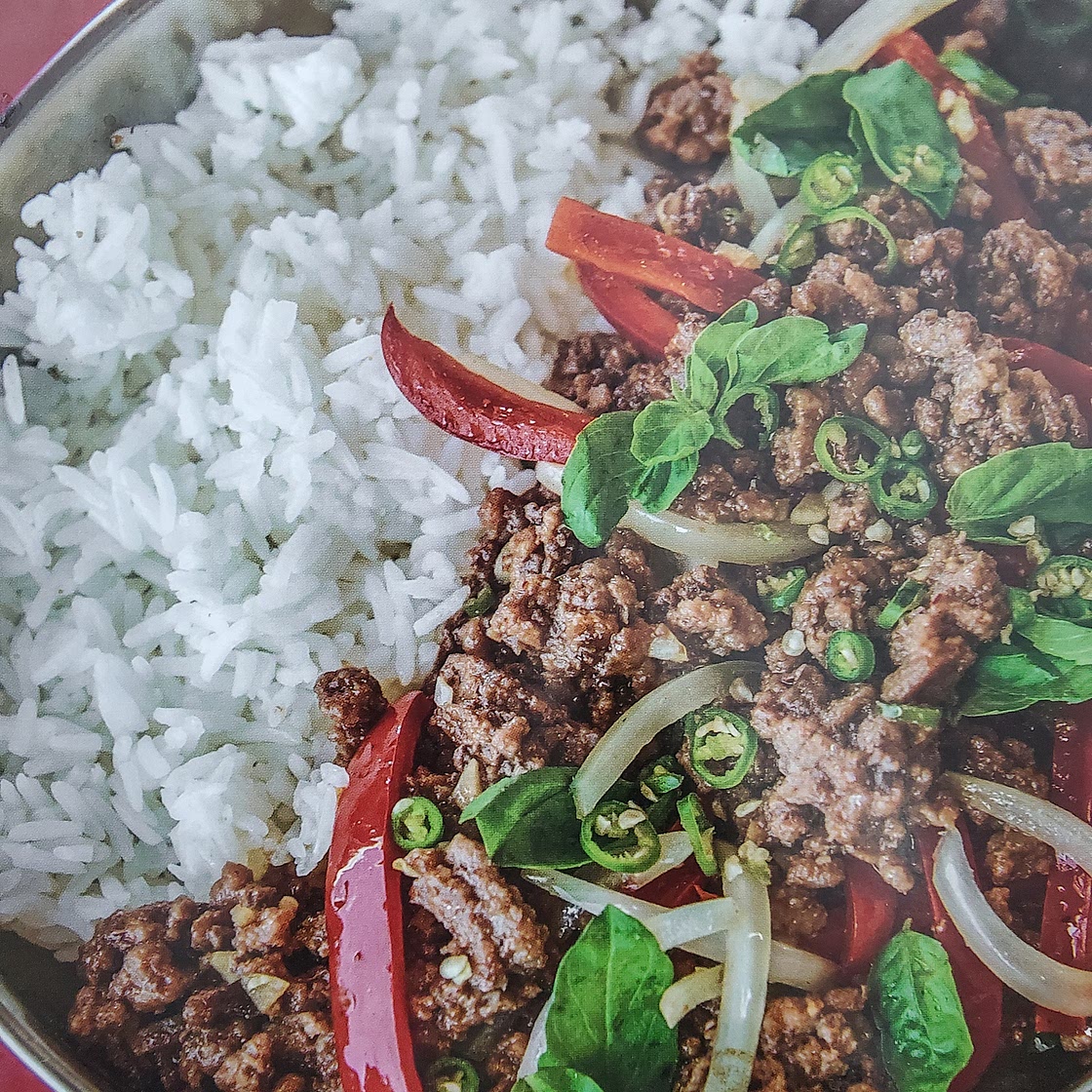 Spicy basil beef (Pad Krapow)