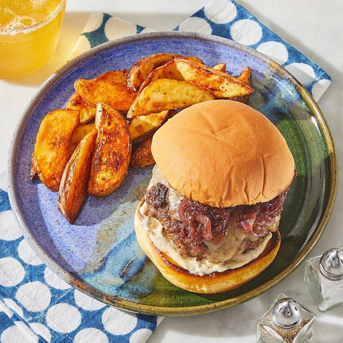 Smoky Cheddar Cheeseburgers with Raspberry Jalapeño-Glazed Onion & Potato Wedges