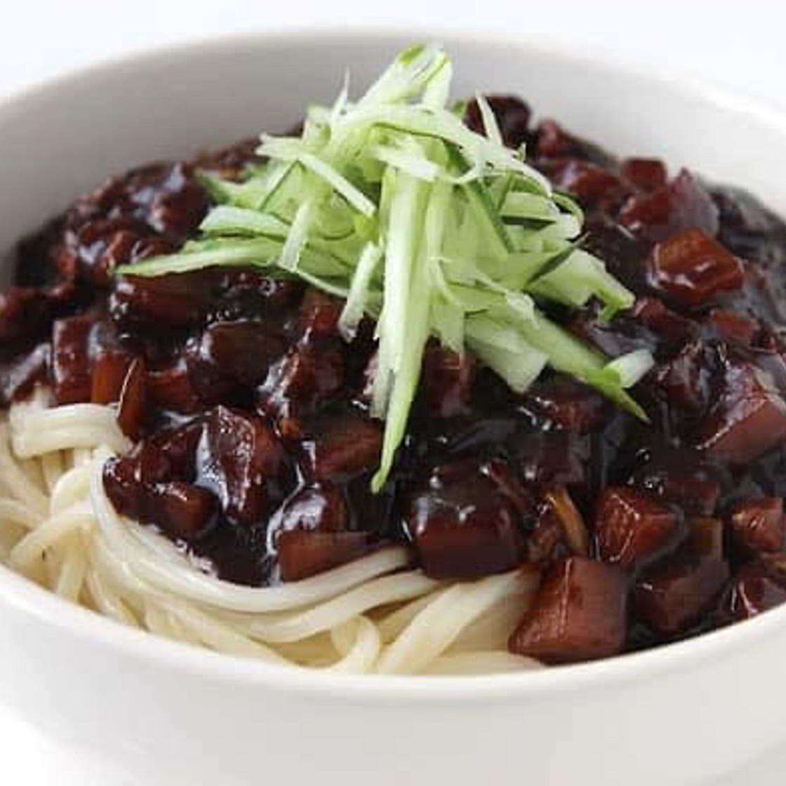 Jjajangmyeon 