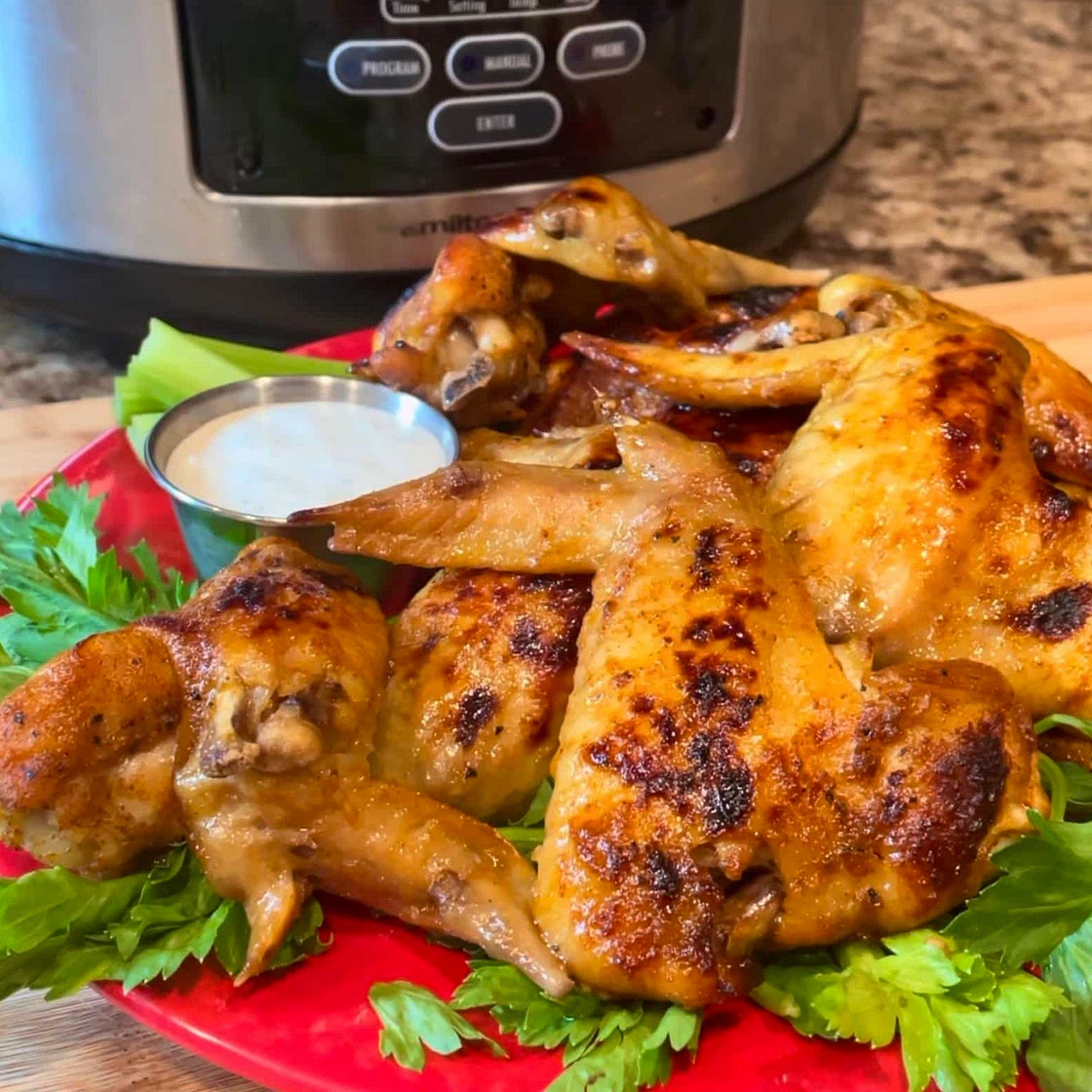 Mouthwatering Slow Cooker Honey Buffalo Wings