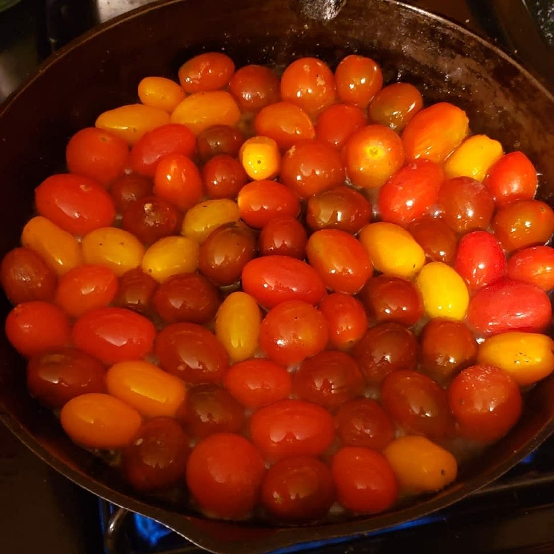 Burst Cherry Tomato Pasta