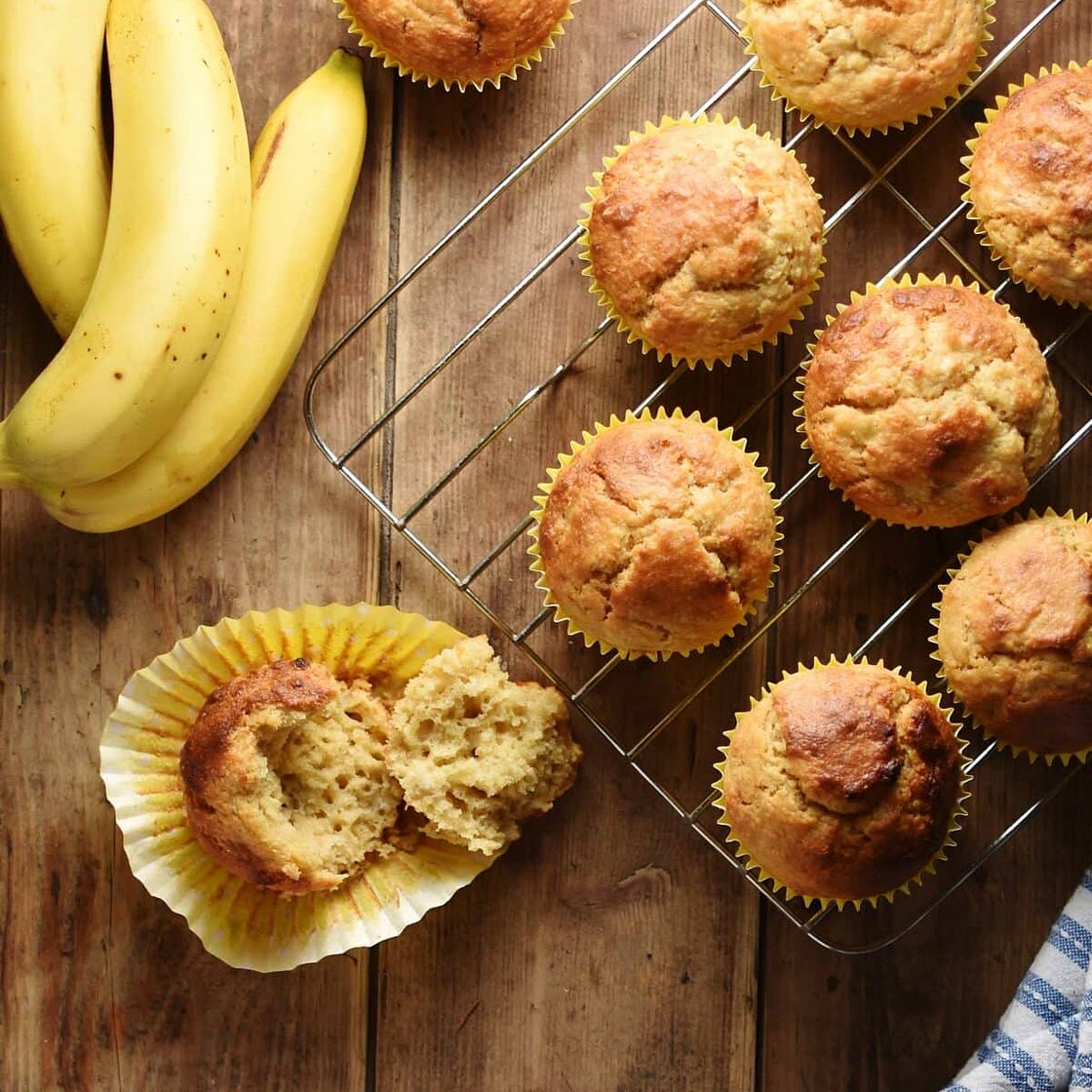 Easy Banana Buttermilk Muffins