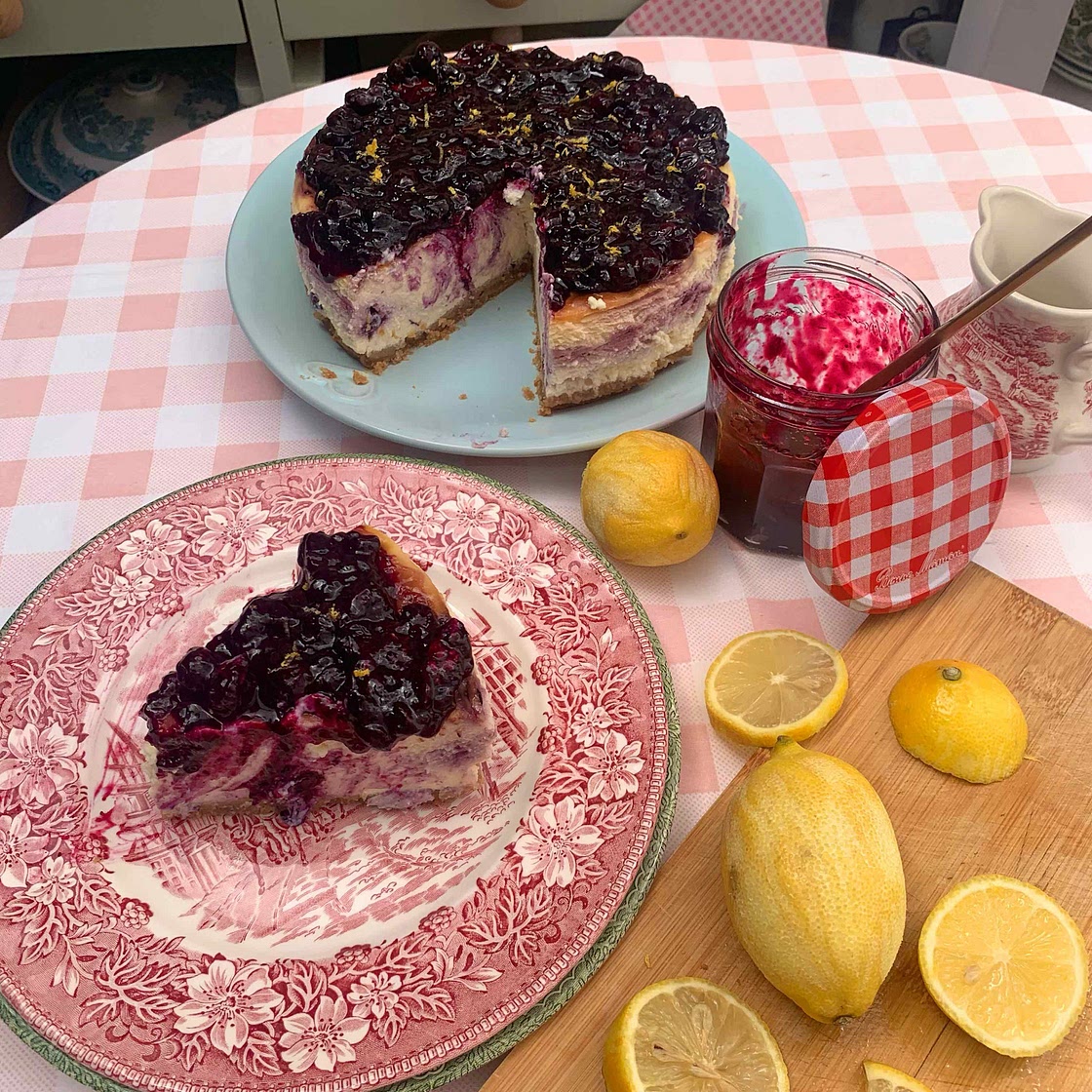 Blueberry Lemon Cheesecake