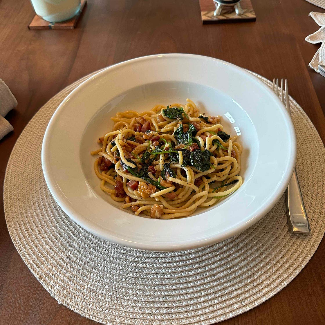 Spinach and pancetta pasta