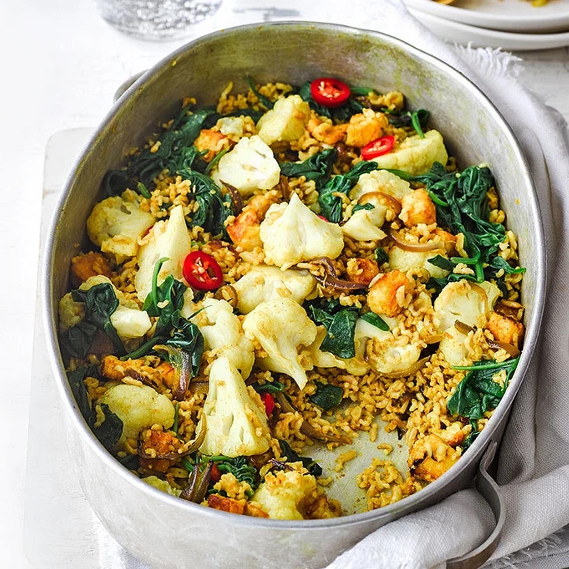 Spicy cauliflower & halloumi rice