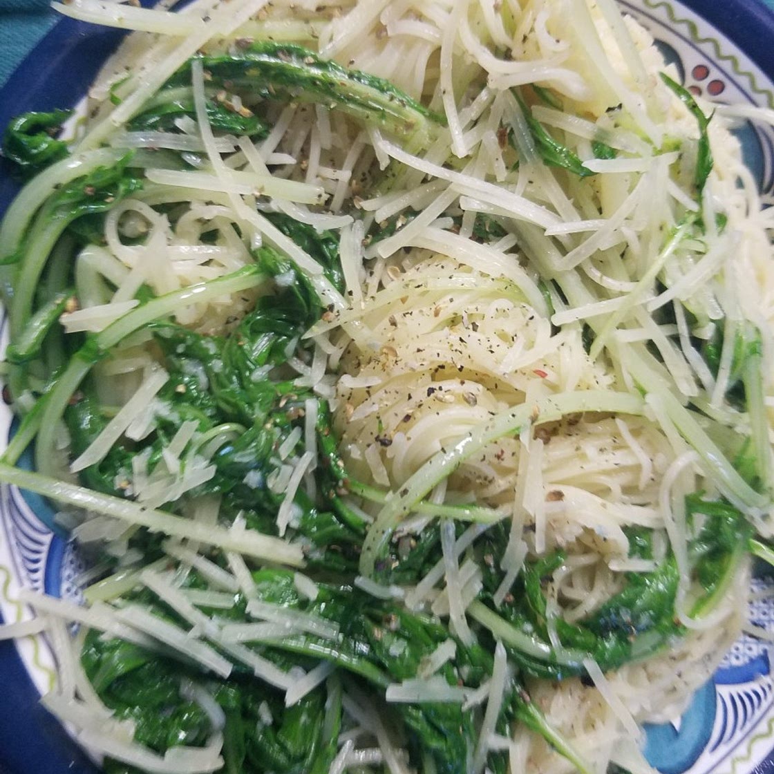 Mizuna & Spaghetti Aglio e Olio