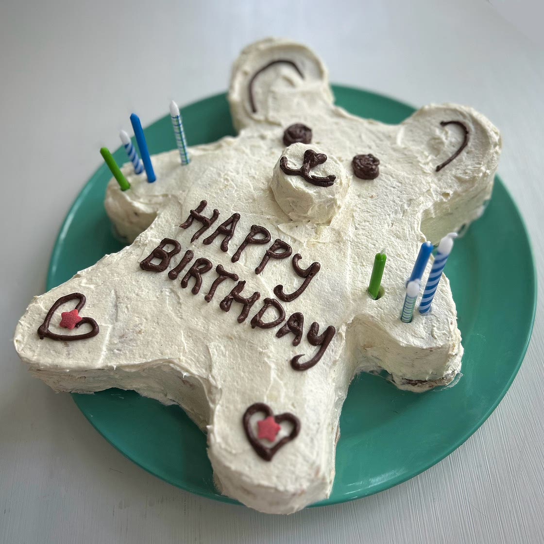 Cardamom Bear Cake