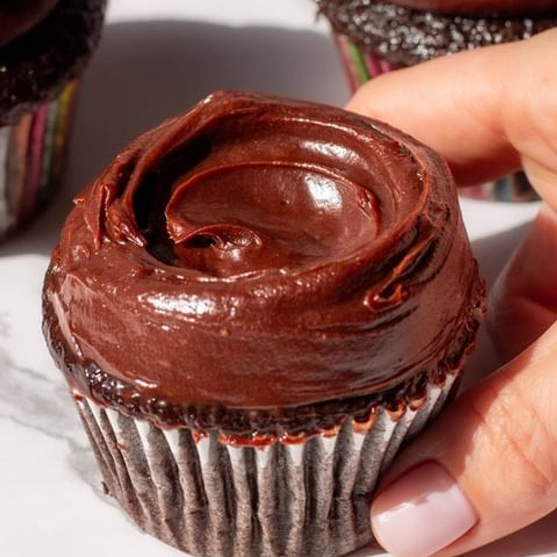 Cupcakes (Hershey’s Black Magic Cake)