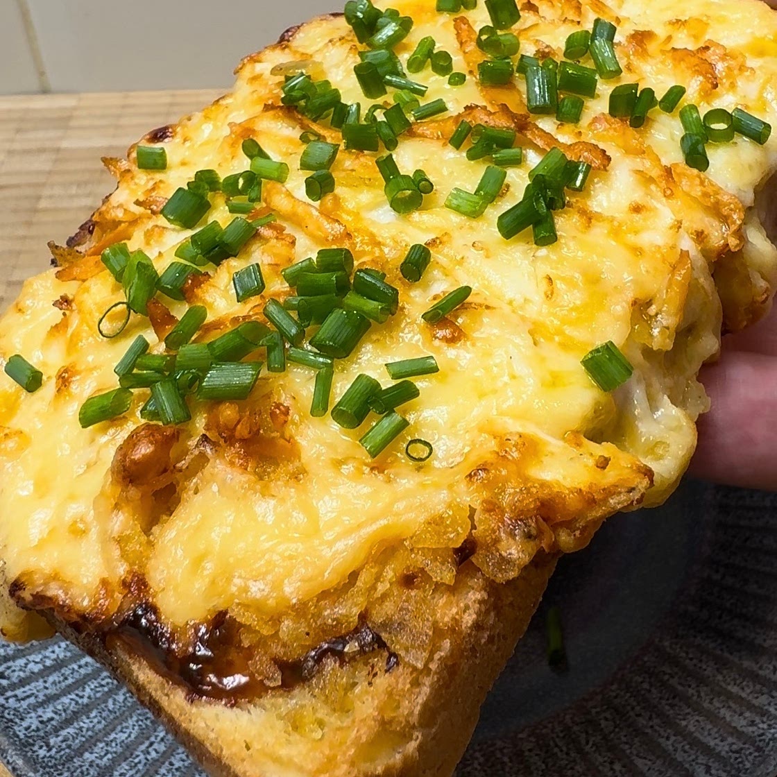 5 Cheese Toast