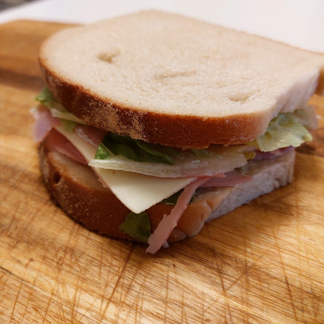 Toast - Ham, cheese and salad