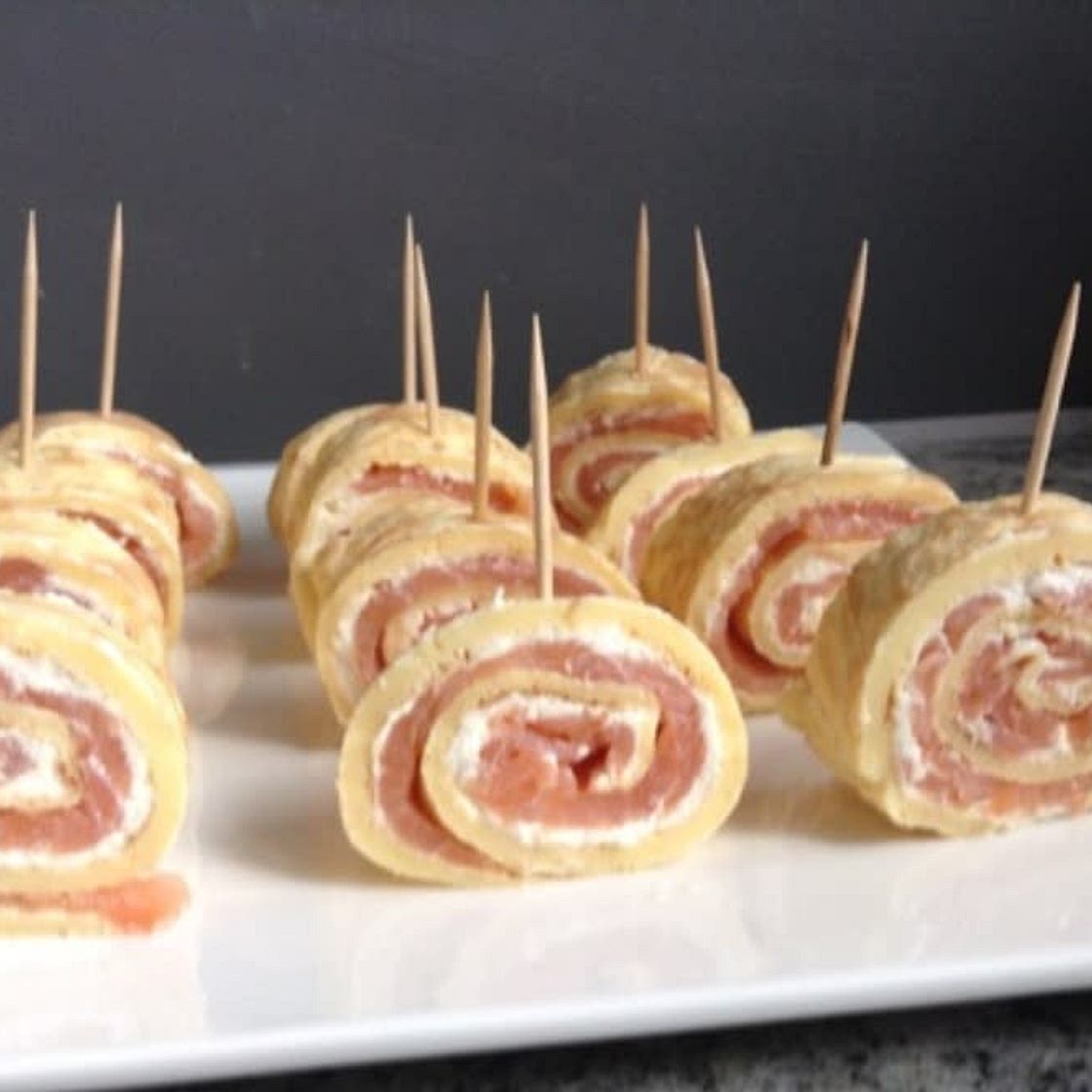 Lachsröllchen