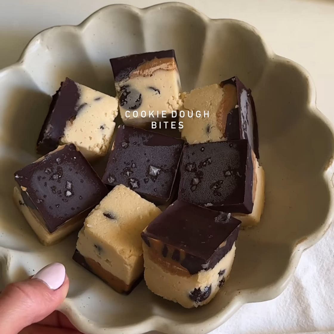 Cookie dough bites🍪