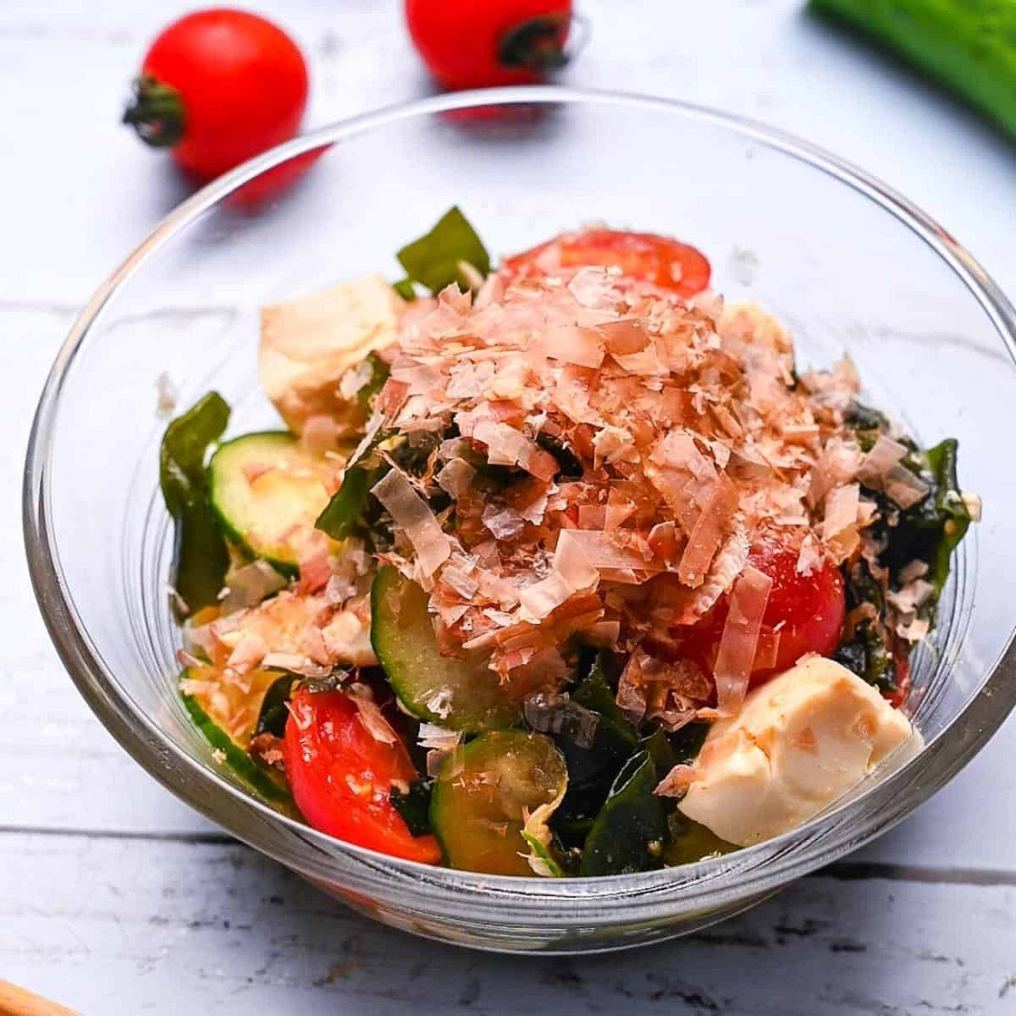 Wakame Salad (Japanese Seaweed Salad) with Cucumber