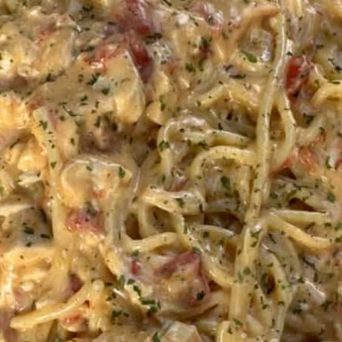 Slow Cooker Chicken Spaghetti