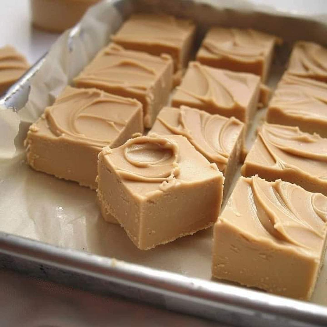 Creamy peanut  butter  fudge